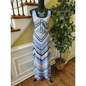 Trixxi SZ Medium Maxi Dress- Necklace Set Included